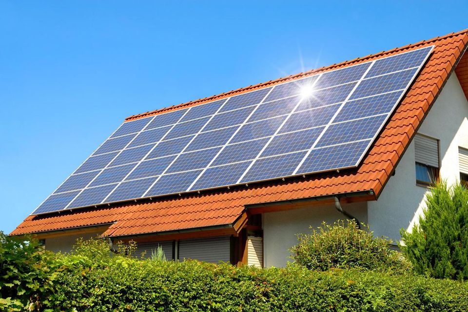 Commercial solar panels Lincoln for Long-Term Energy Savings